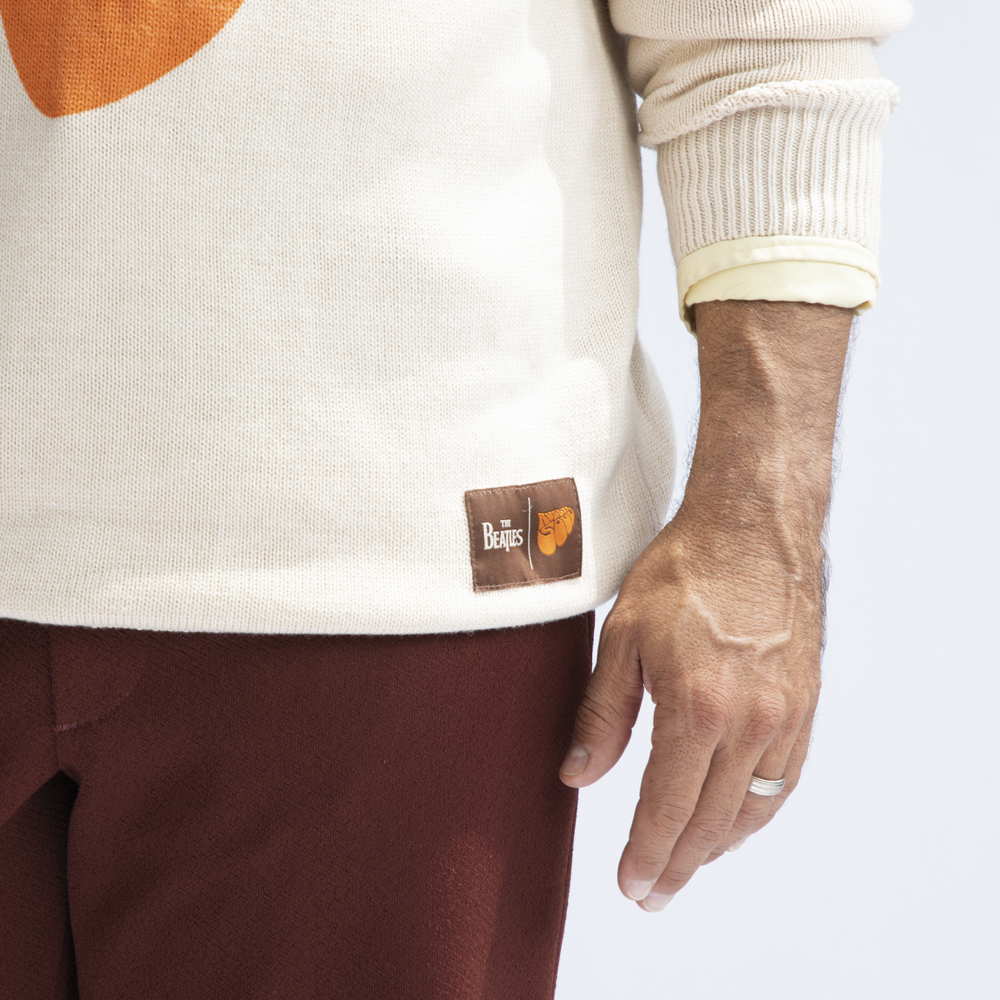 Rubber Soul Knit Sweater Model 1