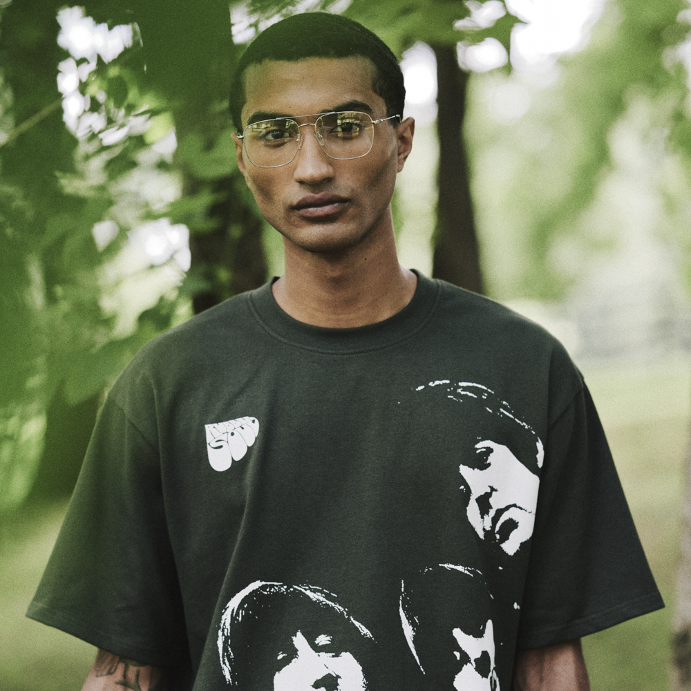 Rubber Soul Boxy Tracklist Tee Model 7