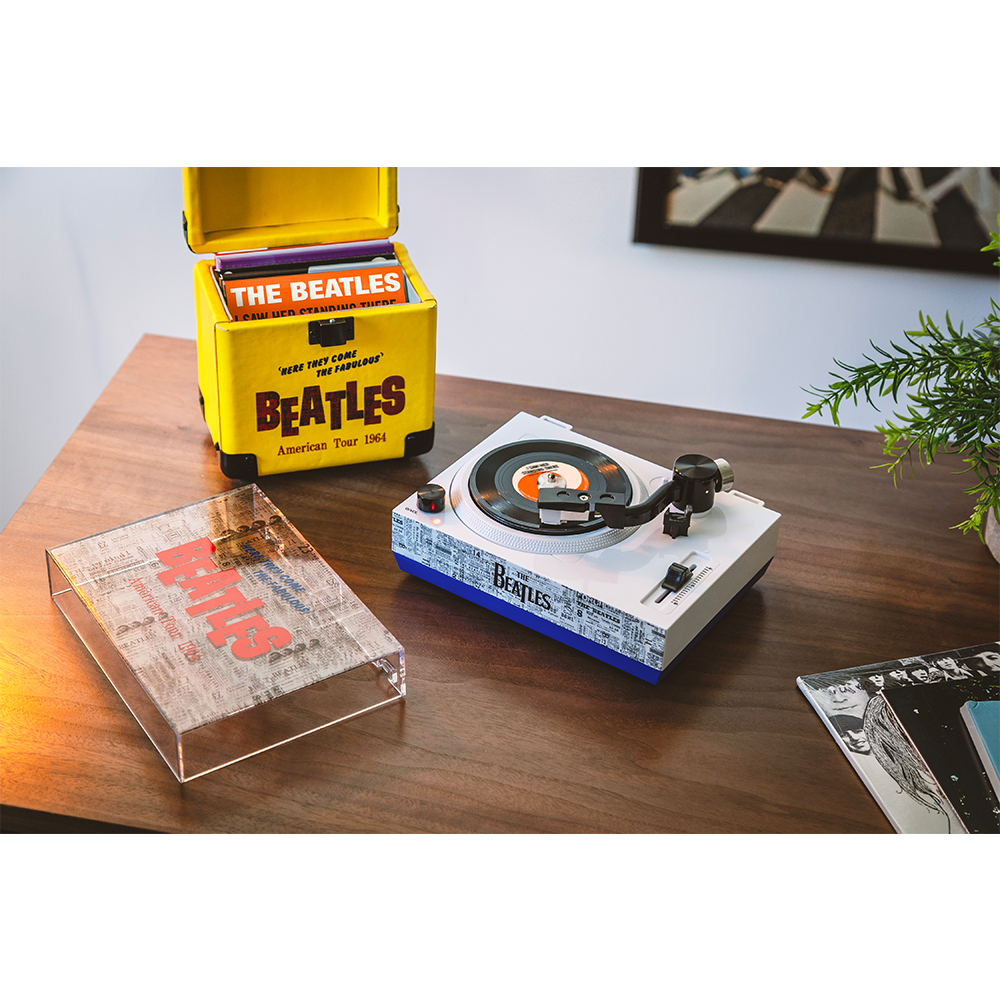 The Beatles x Crosley 3 The Beatles x Crosley 3