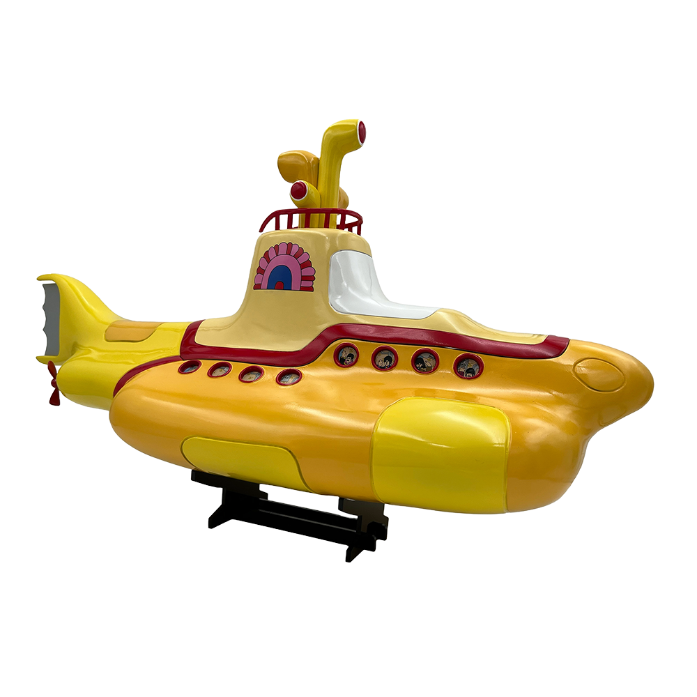 The Beatles x Factory Entertainment Yellow Submarine Studio Scale 